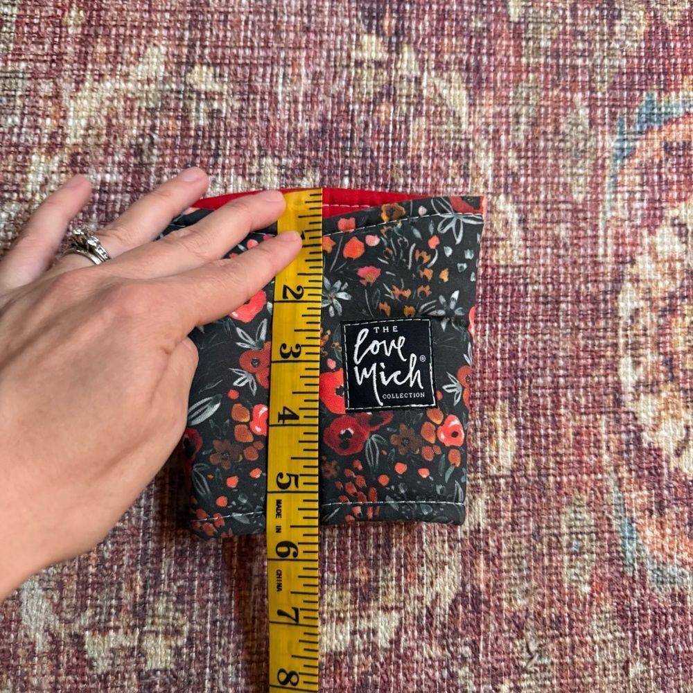 Love Mich Floral Insulated Coffee Cozy Sleeve - Picture 5 of 7